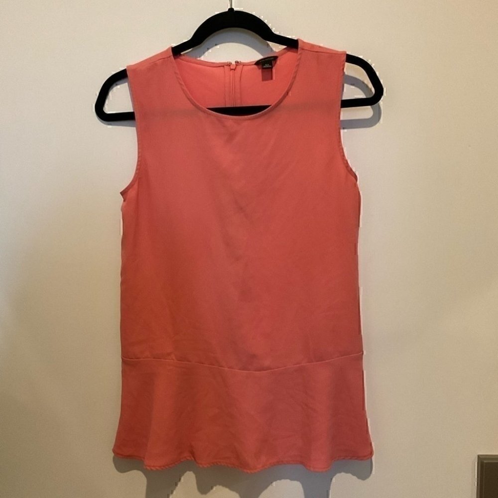 Ann Taylor Sleeveless Top